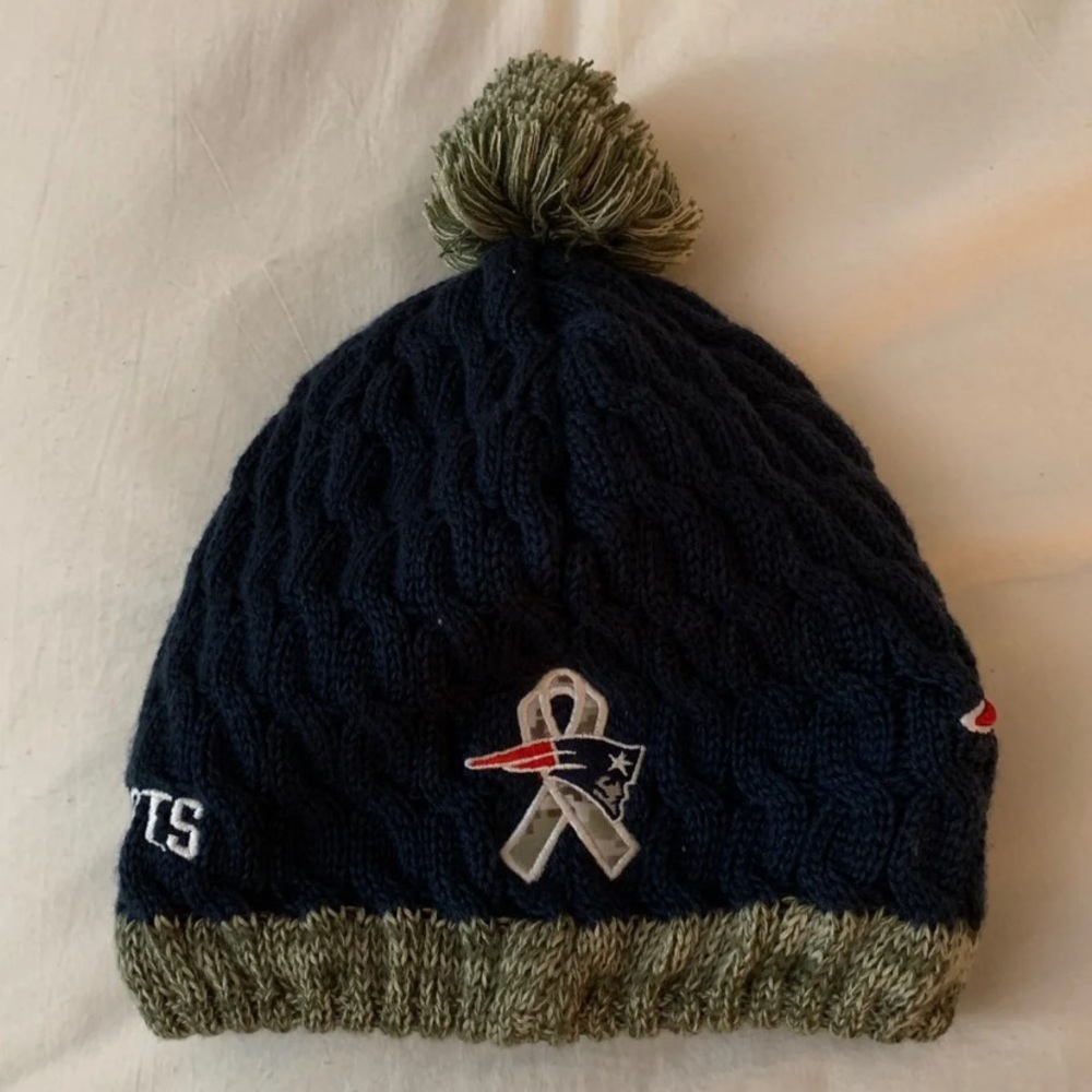 “Salute to Service” Patriots Beanie